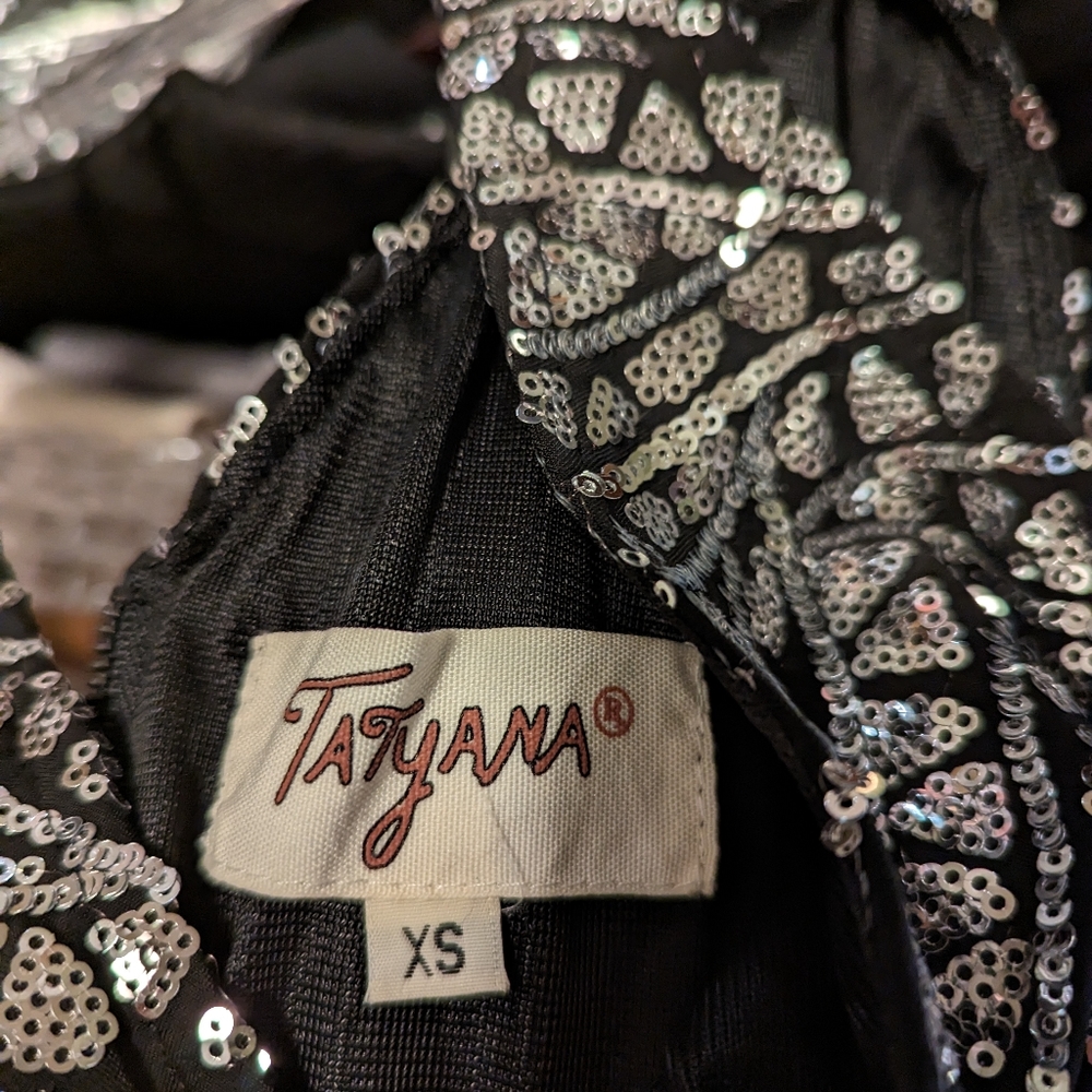 Like new Tatyana black and silver sequins dress XS. - Picture 5 of 5